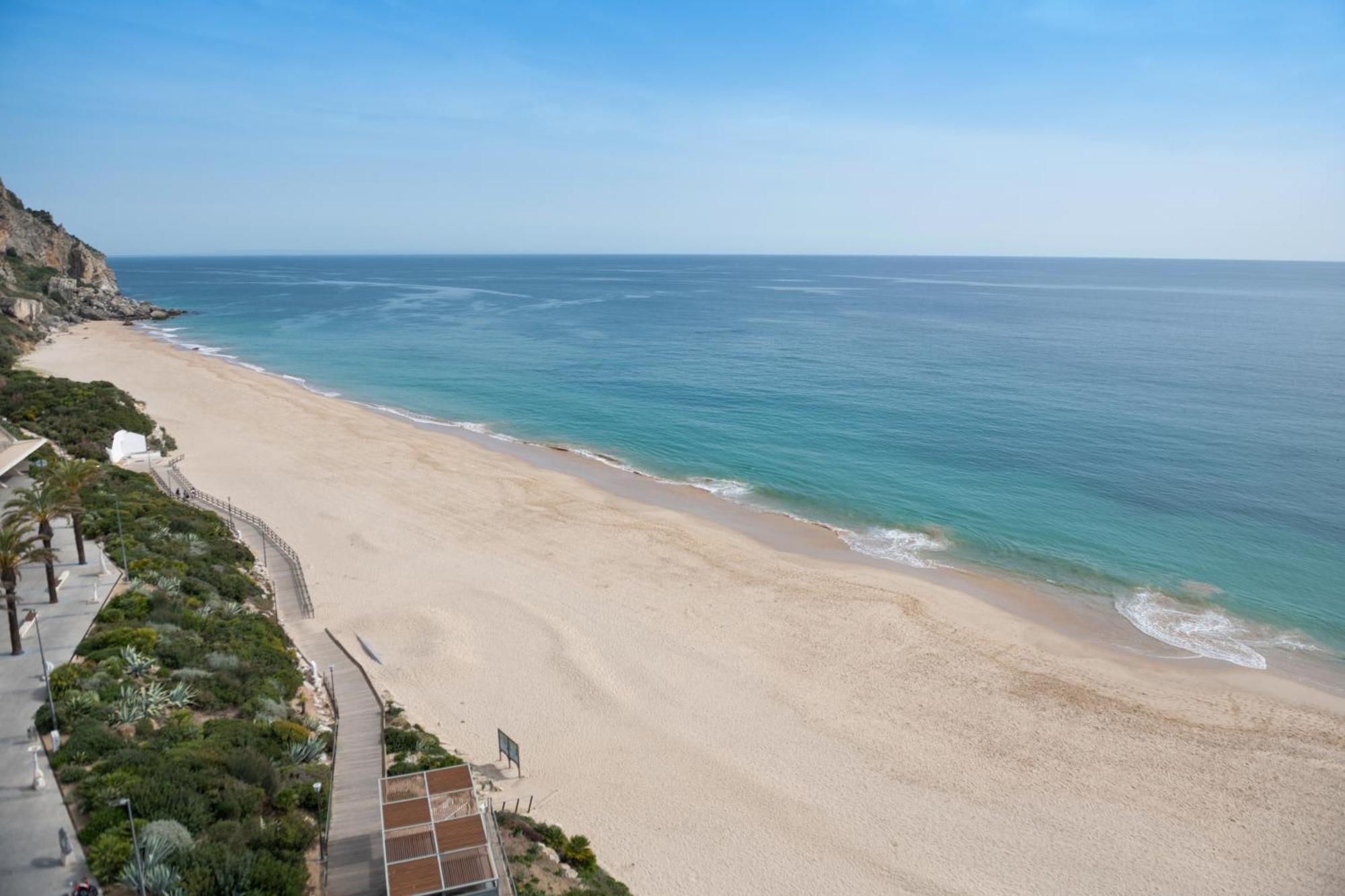 Sesimbra Oceanfront Hotel Сесимбра Экстерьер фото