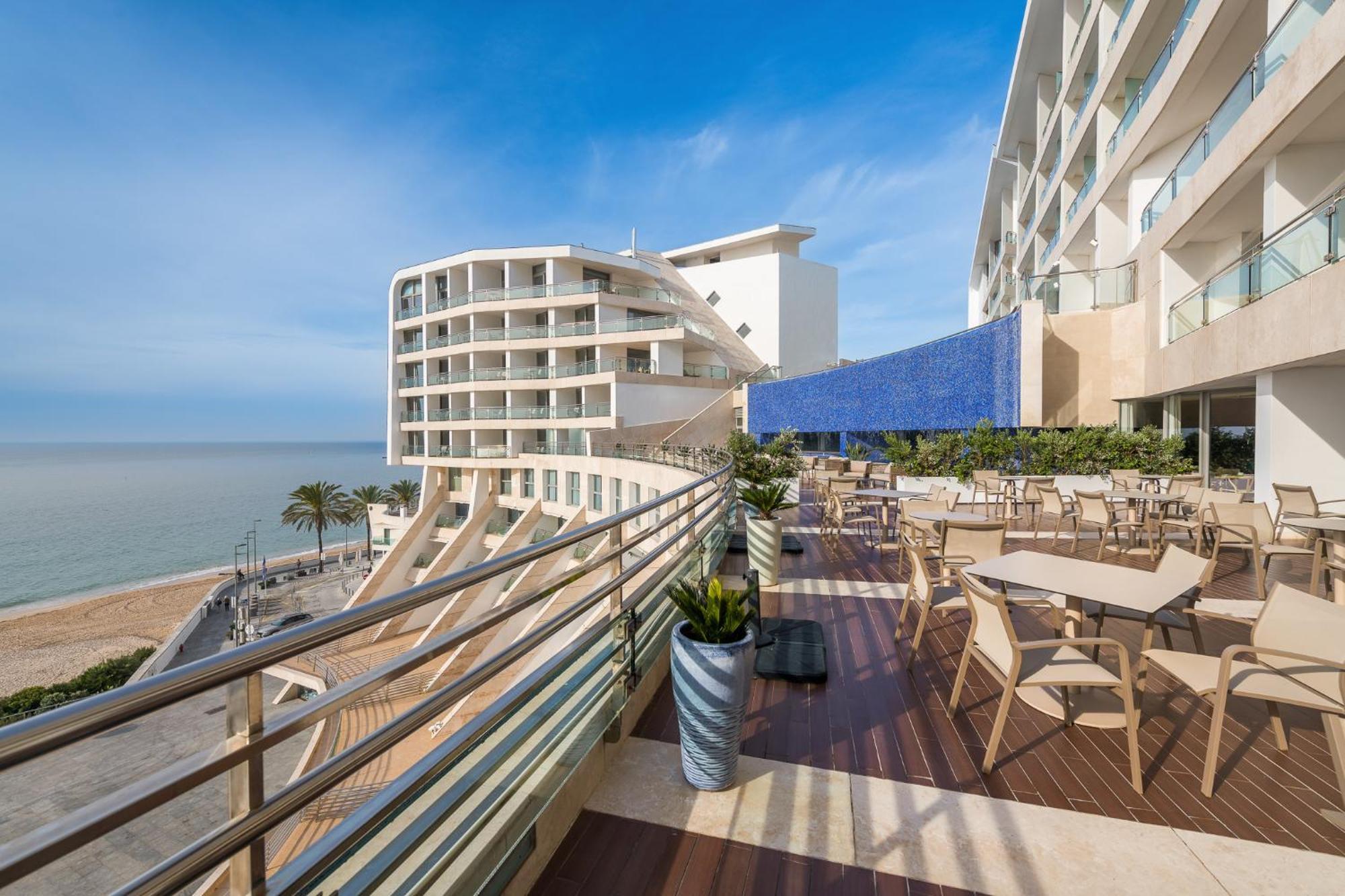 Sesimbra Oceanfront Hotel Сесимбра Экстерьер фото